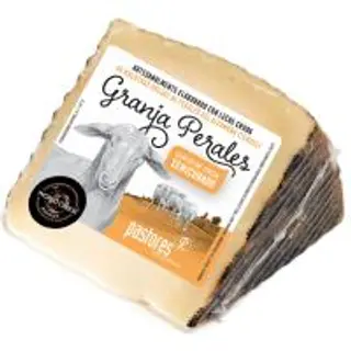 Queso Semicurado De Oveja Granja Perales, Cuña 225 G (25829888)