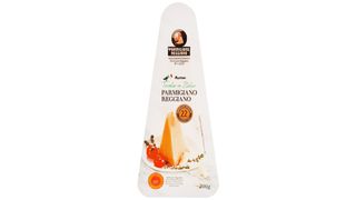 Auchan - Ser twardy Parmezan Parmigiano Reggiano - 200 g
