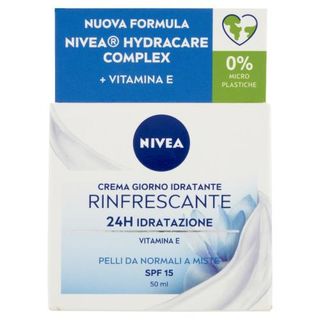 Nivea Crema Giorno Idratante Rinfrescante 24H Idratazione Spf 15 50 Ml - 020487