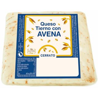 Queso tierno con avena CERRATO, cuña 250 g (26496885)