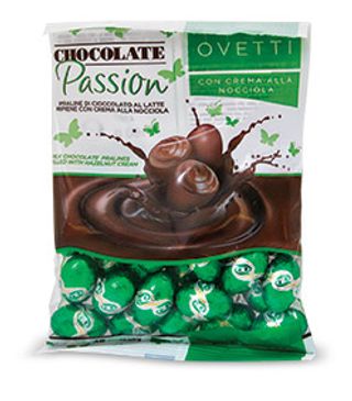 Ovetti con crema di nocciola