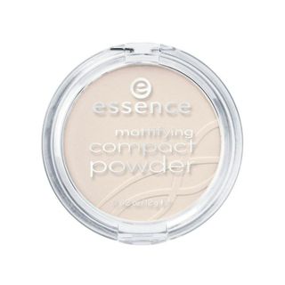 Polvos Compactos Matificantes 11 Essence 1 Ud (176877)