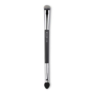 E18 Duo Eyeshadow Brush Sponge + Soft Shades Applicator