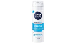 NIVEA MEN - Pianka go golenia Sensitive - 200 ml