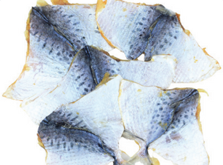 Ryba-księżyc suszona 1 porcja ok 100g, cena za 1kg: 216 zł