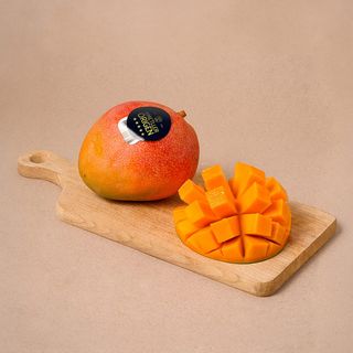 Mango Selecte U.
