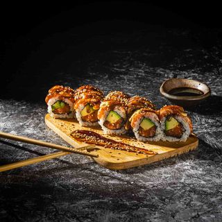 Dragon Salmó Flamejat 260G 8U. AO By Hideki