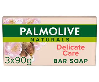 Jabón en Pastilla Palmolive Naturals Delicate 3 X 90 G.