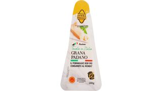 Auchan - Ser twardy z mleka krowiego Grana Padano - 200 g