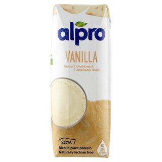 ALPRO Minions, Bevanda Vegetale, Soia Gusto Vaniglia, No Lattosio, Basso in Grassi Saturi, 250 ml