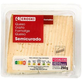 Queso Cortado Mezcla Semicurado Eroski, Cuña 250 Gr. (20041471)