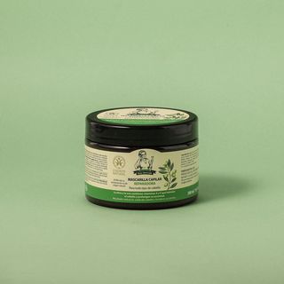 Mascareta Reparadora Oma Gertrude 300Ml