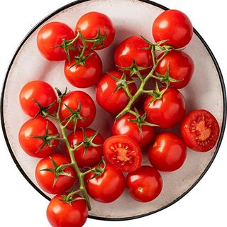 STD Polski Pomidor cherry gałązka 500g