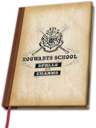 Libreta Harry Potter Hogwarts School Spells And Charms (3665361012672)