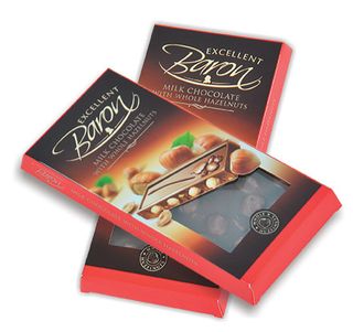 Cioccolato al latte con granella di nocciole