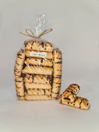 Biscuiti “Super-Monica “