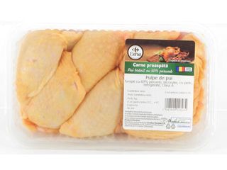 Pulpe de pui furajat cu 60% porumb, dezosate, cu piele, refrigerate, Clasa A., per kg