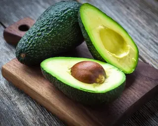 Avokado 2Kom