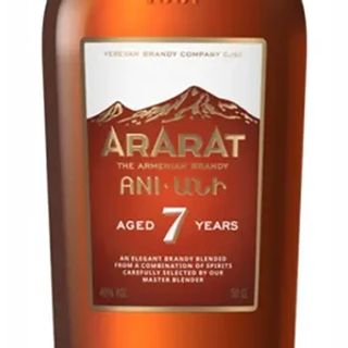 Ararat Бренди 0.7 Л / 38947061
