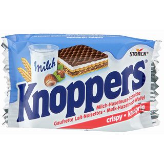 Knoppers Napolitana Crema Lapte Alune25G