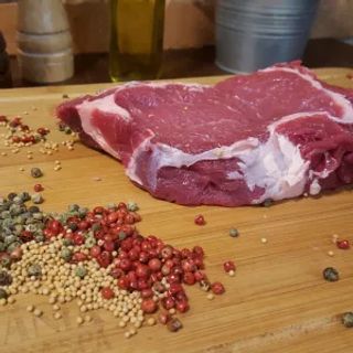 Antricot vita Angus fara os