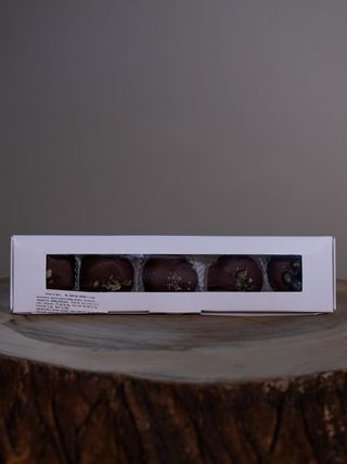 Ciocolate prune/nuci fara zahar 5 buc