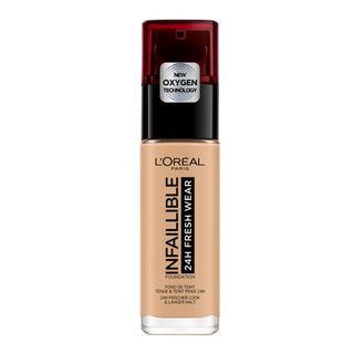 Fond de ten L'Oreal Paris Infaillible, 200 Golden Sand, 30 ml