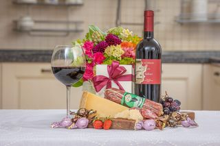 Grana, Vino e Salumi