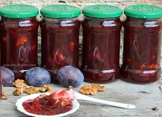 Gem de prune cu nucă prăjită borcan 400gr