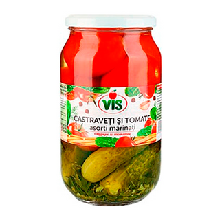 Castraveți și tomate asorti marinați