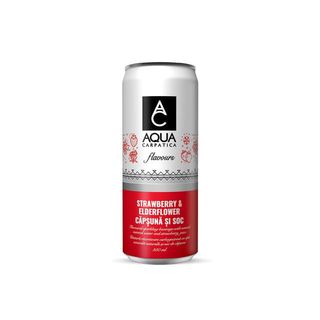 Bautura carbogazoasa Aqua Carpatica Flavours cu aroma de soc si capsuni, 0.33 l