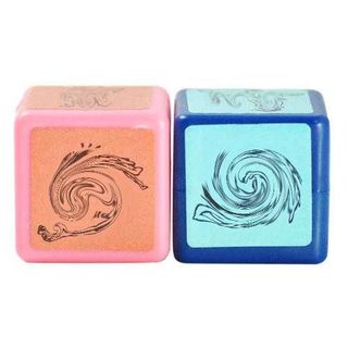 Love Dice 2 dices with love position in a packageLUX02818