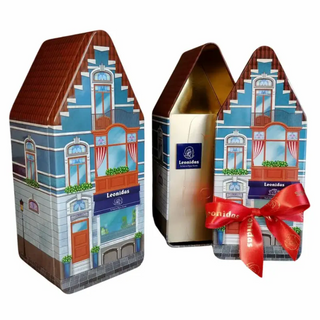 Cutie Maison Belgique Grande. Dimensiuni 9,5X9X23 cm. 500 grame