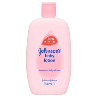 JOHNSON losion za bebe 300 ML | 3574660453157