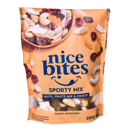 NICE BITES Сурови ядки студентски микс