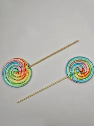 Acadele multicolore