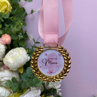 Medalie "Cea Mai Bună Mamă"