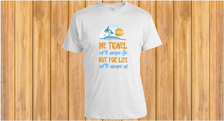 WE TRAVEL NOT TO ESCAPE bijela muška majica t-shirt veličina L