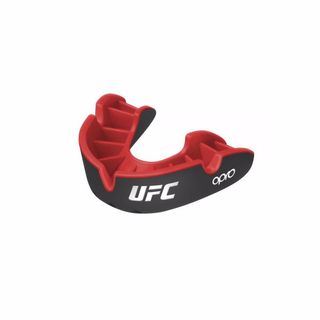 OPRO SELF-FIT SILVER UFC Black/Red
