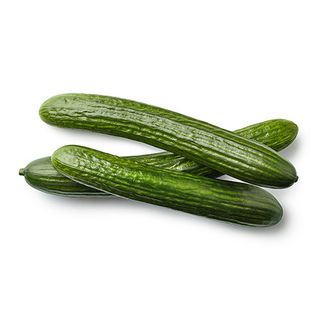 Краставици кг \ 09700105