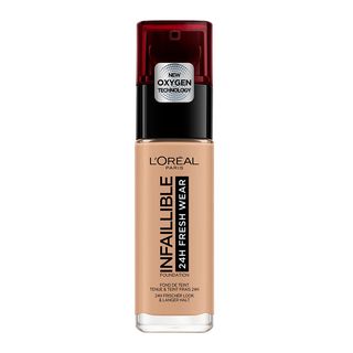 Fond de ten rezistent la transfer L'Oreal Paris Infaillible 24H Fresh Wear, nuanta 220 Sand - 30 ml