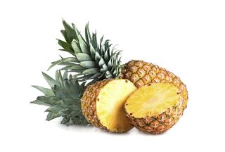Svježi Ananas
