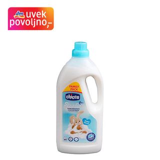 2618549 chicco Sensitive Sweet Talcum omekšivač za veš, 0+ meseci 2 l