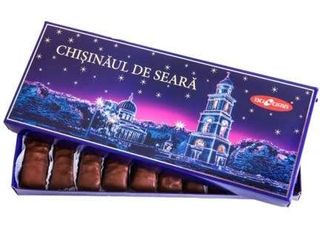 Bomboane Chisinau de seară