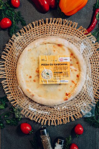 PIZZA CU CASCAVAL