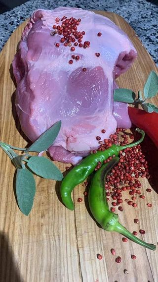 Spata de porc fără os