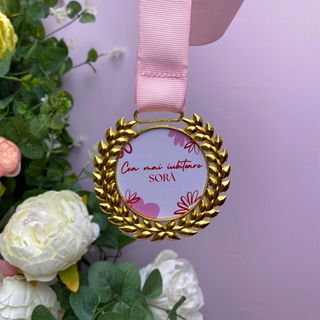 Medalie "Cea Mai Iubitoare Soră"