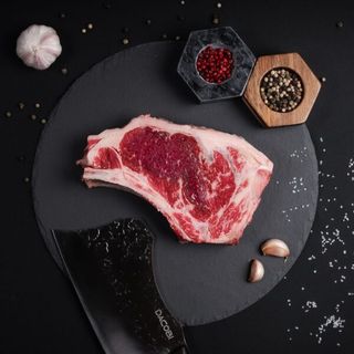 Vrabioara cu Os Manzat Black Angus 1 felie, 400g