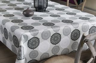 Dekor. mušema za sto 140cm sivo/crna Patifix P0150189