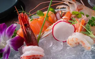 Sashimi royal